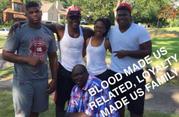 Ciele Williams with her siblings and father.